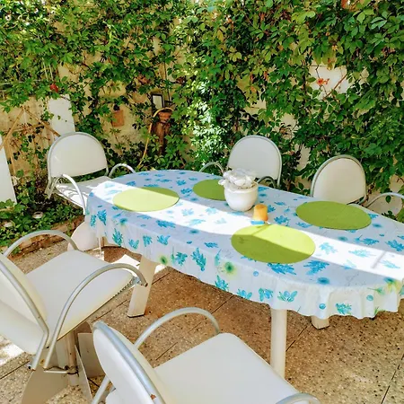 Chez L'homme Tranquille *